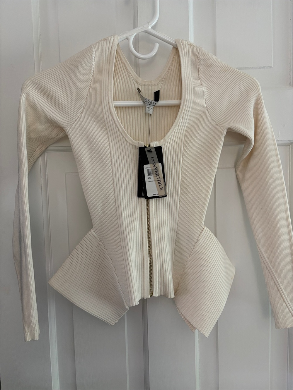NWT Guess Cream Ribbed Zip Front Peplum Cardigan XS